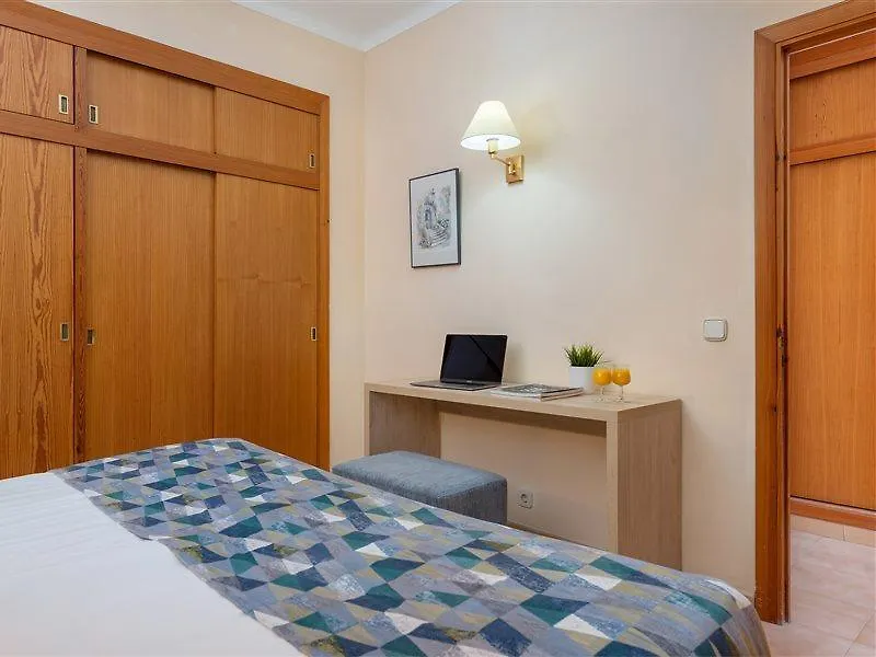Apartamentos Carlos V Alcudia  0*, Alcudia (Mallorca)