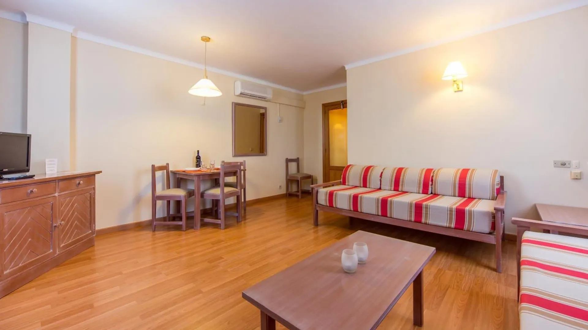 Apartamentos Carlos V Alcudia  Hiszpania