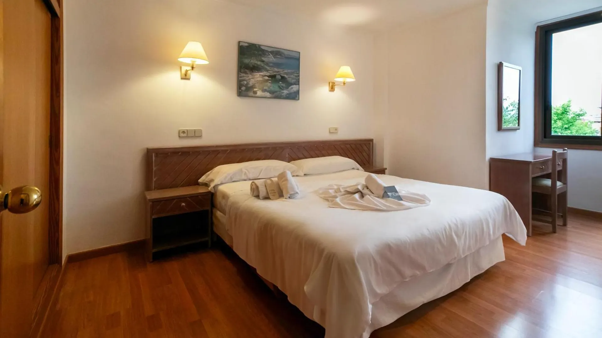 Apartament Apartamentos Carlos V Alcudia  Hiszpania