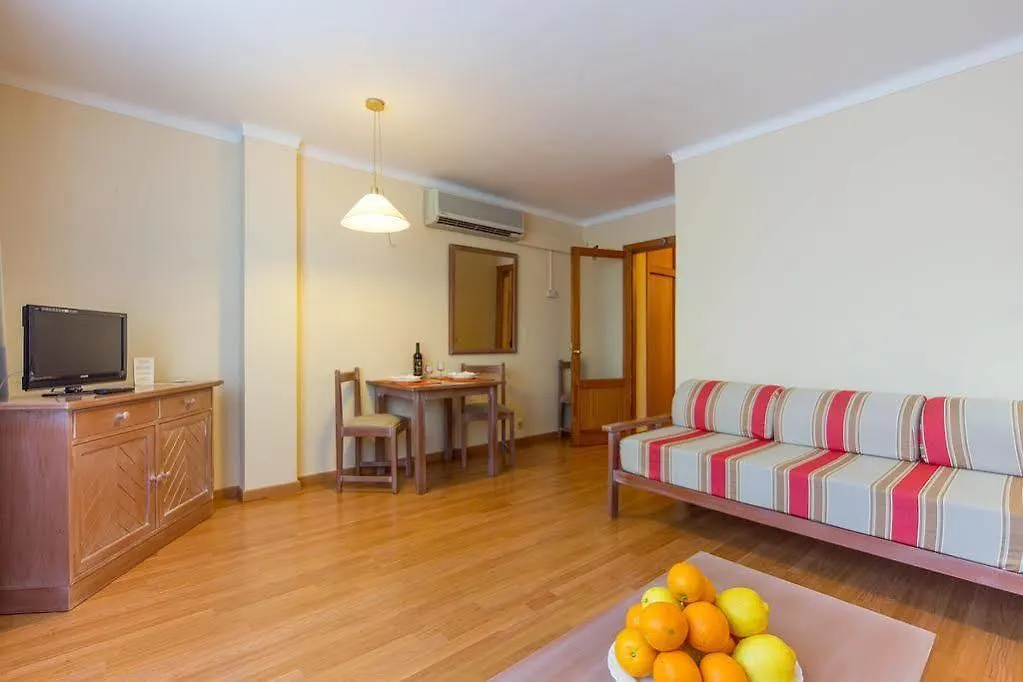 Apartamentos Carlos V Alcudia  0*, Alcudia (Mallorca)