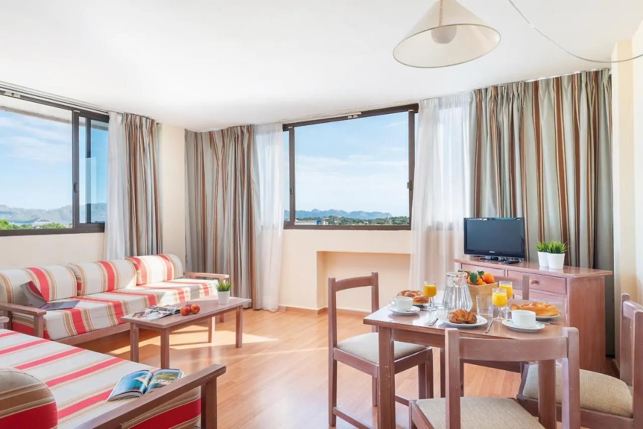 Apartamentos Carlos V Alcudia  Alcudia (Mallorca)